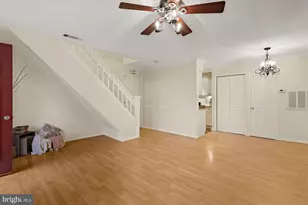 10815 Hampton Mill Terrace, Rockville, MD 20852 - Photo 3