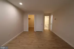 7505 Democracy Blvd, Bethesda, MD 20817 - Photo 23