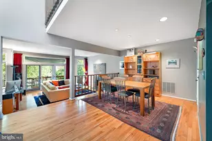 10729 Gloxinia Dr, Rockville, MD 20852 - Photo 5