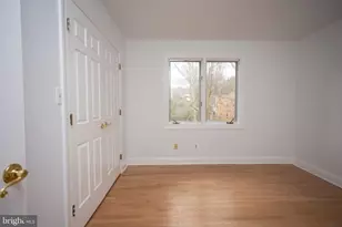 9700 Grenadier Ct, Bethesda, MD 20817 - Photo 31