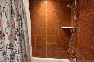 11401 Commonwealth Dr, Rockville, MD 20852 - Photo 37