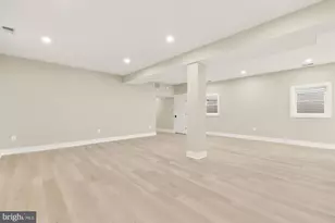 10700 Alloway Dr, Potomac, MD 20854 - Photo 57