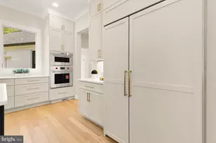 10700 Alloway Dr, Potomac, MD 20854 - Photo 13
