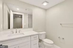 10700 Alloway Dr, Potomac, MD 20854 - Photo 55