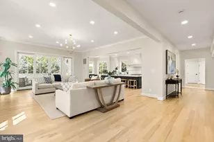 10700 Alloway Dr, Potomac, MD 20854 - Photo 5