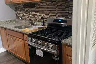 17738 Topfield Dr, Gaithersburg, MD 20877 - Photo 9