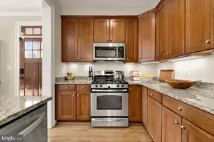 8803 Courts Way, Silver Spring, MD 20910 - Photo 11