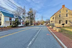 106 Water St, Brookeville, MD 20833 - Photo 17