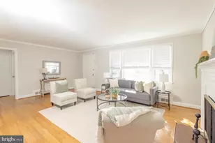 3601 Faircastle Dr, Chevy Chase, MD 20815 - Photo 5