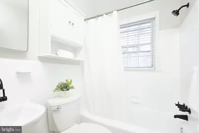 3601 Faircastle Drive, Chevy Chase, MD 20815 - Photo 27