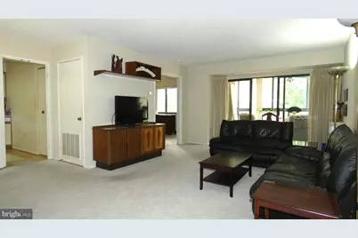 15100 Interlachen Drive #4-908, Silver Spring, MD 20906 - Photo 3