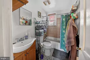 700 1/2 Chaney Dr, Takoma Park, MD 20912 - Photo 9