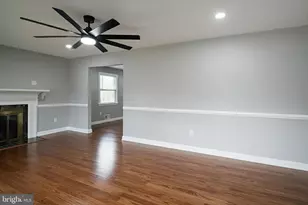 10802 Blossom Ln, Silver Spring, MD 20903 - Photo 7