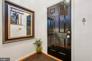 10718 Hunters Chase, Damascus, MD 20872 - Photo 17