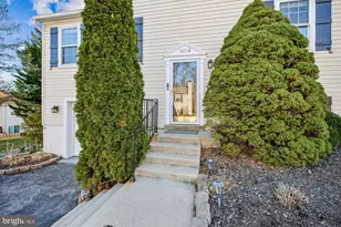 10718 Hunters Chase, Damascus, MD 20872 - Photo 15