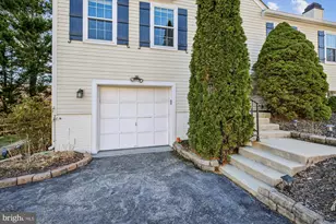 10718 Hunters Chase, Damascus, MD 20872 - Photo 9