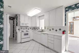 4404 Rendale Ct, Olney, MD 20832 - Photo 3