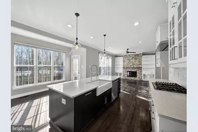 9534 Fernwood Road, Bethesda, MD 20817 - Photo 5