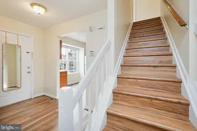 18716 Pikeview Drive, Germantown, MD 20874 - Photo 5