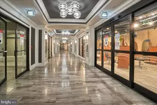 5225 Pooks Hill Rd, Bethesda, MD 20814 - Photo 29