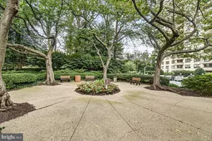 5225 Pooks Hill Rd, Bethesda, MD 20814 - Photo 49