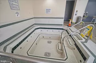 5225 Pooks Hill Rd, Bethesda, MD 20814 - Photo 35