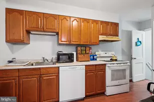 11951 Andrew St, Silver Spring, MD 20902 - Photo 17