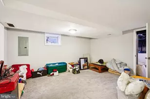 11951 Andrew St, Silver Spring, MD 20902 - Photo 29