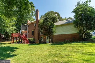 10108 Donegal Ct, Potomac, MD 20854 - Photo 7