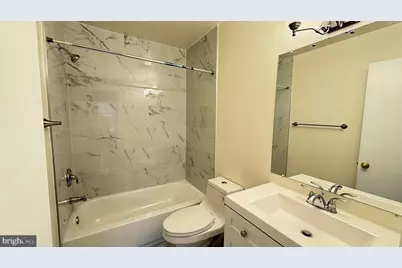 18715 Martins Landing Drive, Germantown, MD 20874 - Photo 11