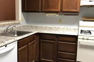 916 Windbrooke Dr, Gaithersburg, MD 20879 - Photo 5