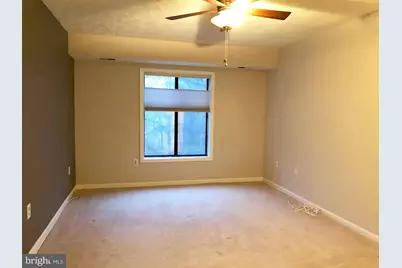 916 Windbrooke Drive #916, Gaithersburg, MD 20879 - Photo 3
