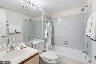 8647 Hawk Run Terrace, Gaithersburg, MD 20886 - Photo 17