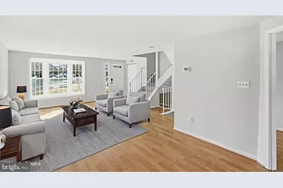 8647 Hawk Run Terrace, Gaithersburg, MD 20886 - Photo 3