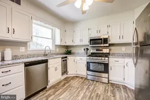 11803 Rocking Horse Rd, Rockville, MD 20852 - Photo 13