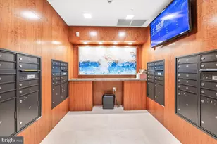 4901 Hampden Ln, Bethesda, MD 20814 - Photo 5