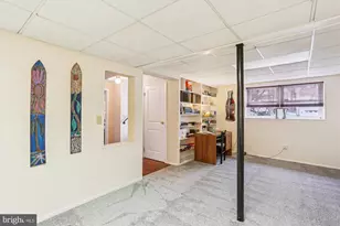 24052 Sugar Cane Ln, Gaithersburg, MD 20882 - Photo 25