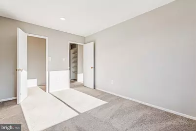 10012 Forest View Place, Montgomery Village, MD 20886 - Photo 11