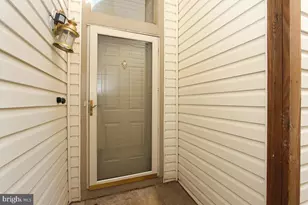18112 Windsor Hill Dr, Olney, MD 20832 - Photo 5