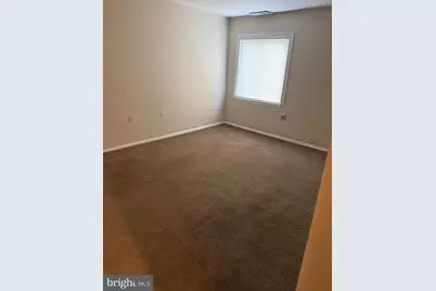 418 Girard Street #302, Gaithersburg, MD 20877 - Photo 3