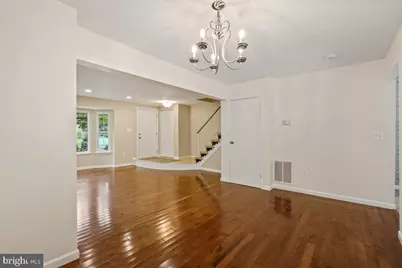 4615 Gemstone Terrace, Rockville, MD 20852 - Photo 9