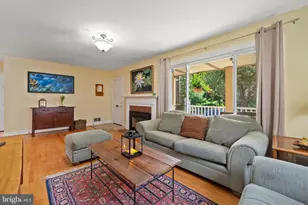 11105 Waycross Way, Kensington, MD 20895 - Photo 11