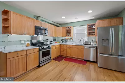 11105 Waycross Way, Kensington, MD 20895 - Photo 5