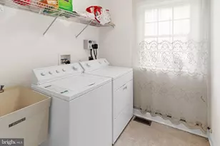 3813 Park Lake Dr, Rockville, MD 20853 - Photo 11