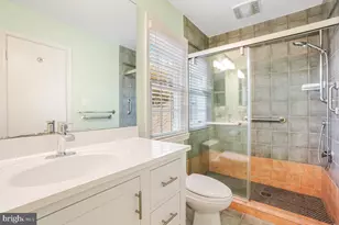 10336 Democracy Ln, Potomac, MD 20854 - Photo 27