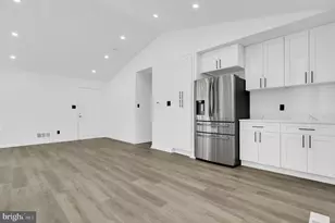 10607 Wayridge Dr, Montgomery Village, MD 20886 - Photo 11