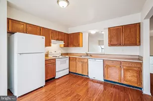 20514 Summersong Ln, Germantown, MD 20874 - Photo 9