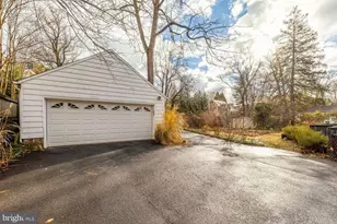 5731 Bradley Blvd, Bethesda, MD 20814 - Photo 53