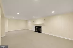 5731 Bradley Blvd, Bethesda, MD 20814 - Photo 43