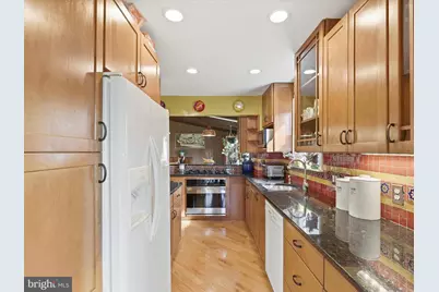 2707 Lindell Street, Silver Spring, MD 20902 - Photo 9